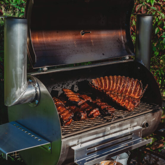 GrillSymbol BBQ rökgrill Smoky Beast Silver