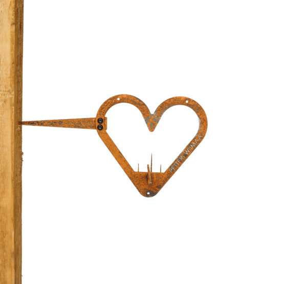 Petteri Wiimaa fågelmatare Heart Petteri Wiimaa fågelmatare Heart