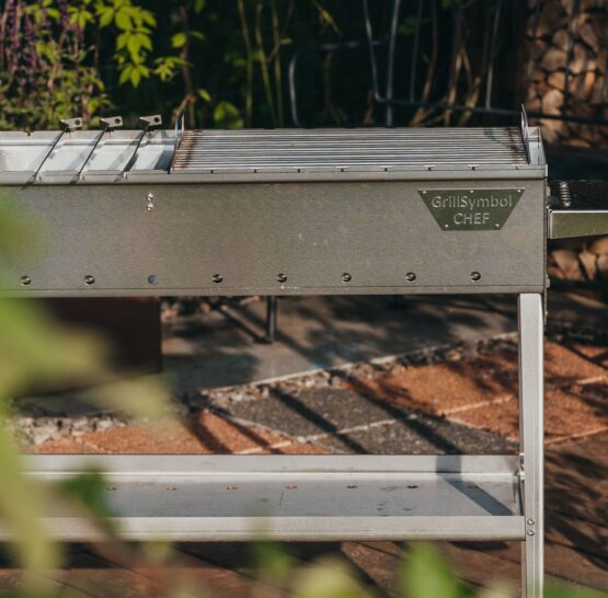 GrillSymbol kolgrill Naked Chef Silver